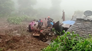 बाढी, पहिरो लगायतका विपद्‍मा परी १०३ जनाको मृत्यु