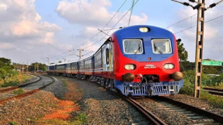 जनकपुरमा रेलमा च्यापिएर एक युवकले गुमाए दुवै खुट्टा 