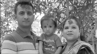 सौर्य एयरको जहाज दुर्घटनामा ज्यान गुमाएका एकै परिवारका तीन जनाको अन्त्येष्टि 