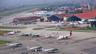 त्रिभुवन विमानस्थलबाट हुने सबै आन्तरिक उडान भोली बिहान सम्म स्थगित 