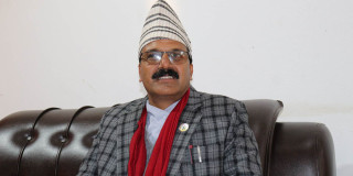 कर्णालीका पूर्वमुख्यमन्त्रीलाई शर्मालाई कारबाही गर्ने नेकपाको तयारी, सोधियो स्पष्टीकरण