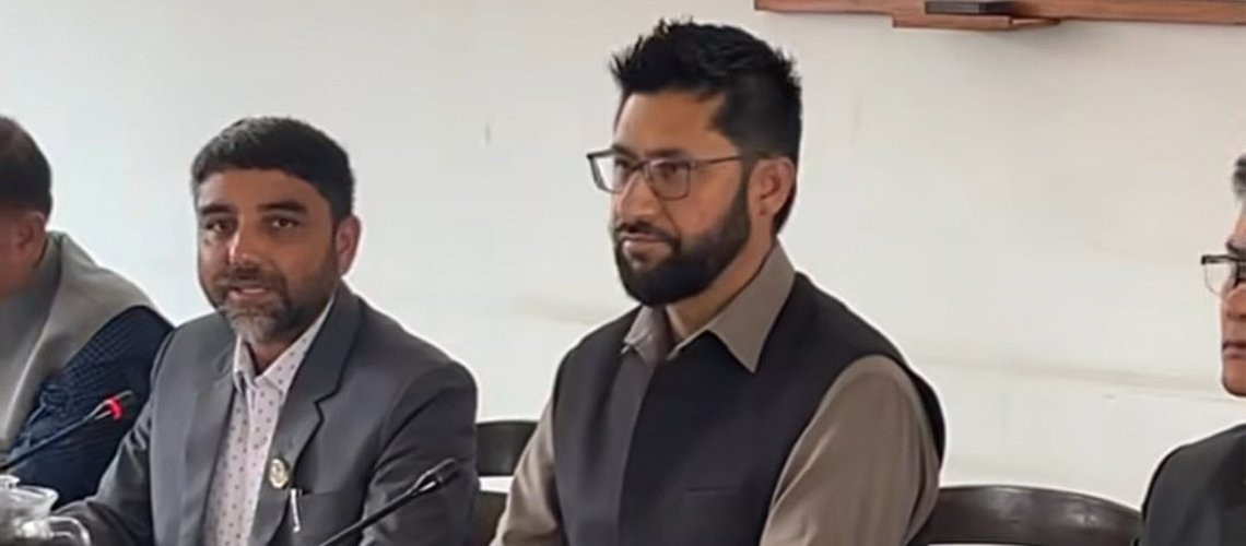 दल फुटाउन र विपक्षीलाई थुन्न अध्यादेश ल्याइएको होइन : रवि लामिछाने 